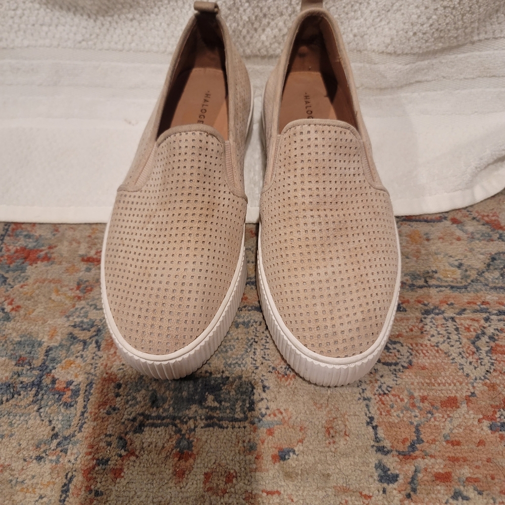 Halogen Platform Slip On 6 M Perforated Suede Women's Comfort Sneakers Shoes
